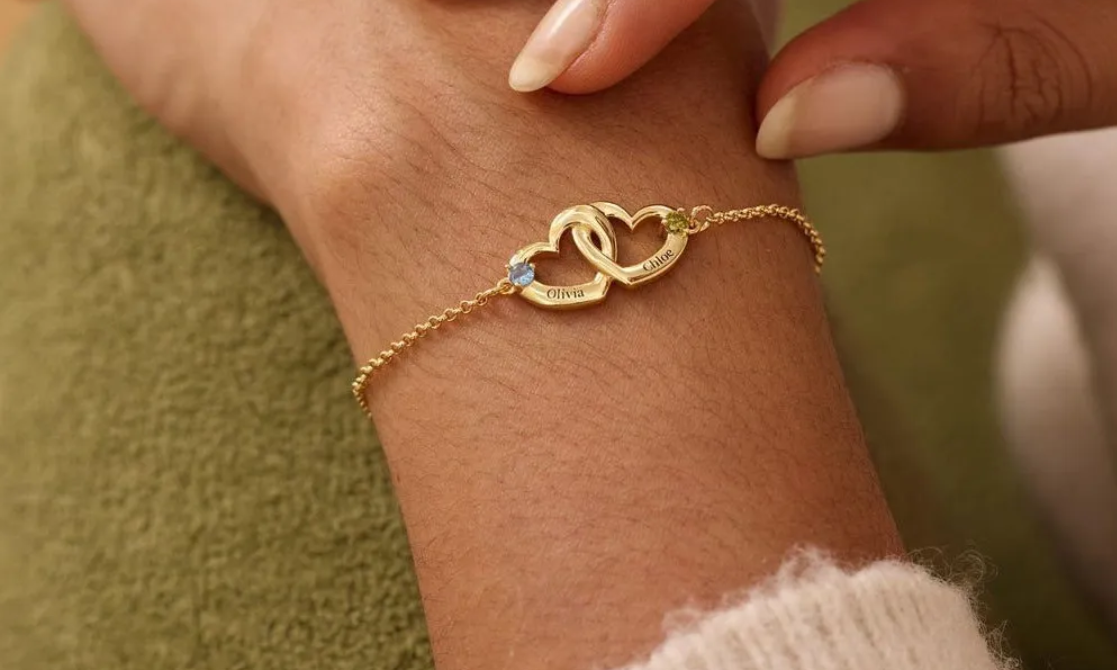 Bracelet Double Cœur Entrelacé Personnalisé - 05 logo   branding existant