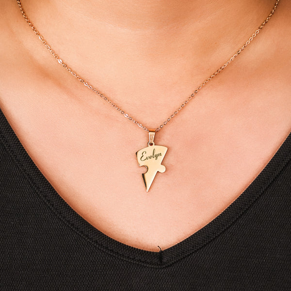 Collier Puzzle Cœur Séparable (2 à 8 Pièces) - 06 généré lifestyle ia