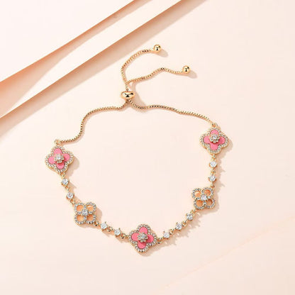 Bracelet Fleur Rose · Quatre Pétales