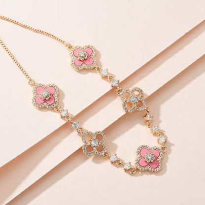 Bracelet Fleur Rose · Quatre Pétales