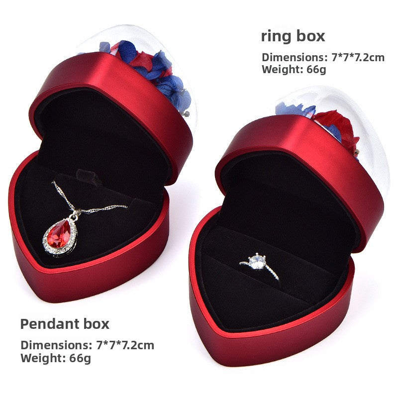 Heart-shaped ring box, single ring box