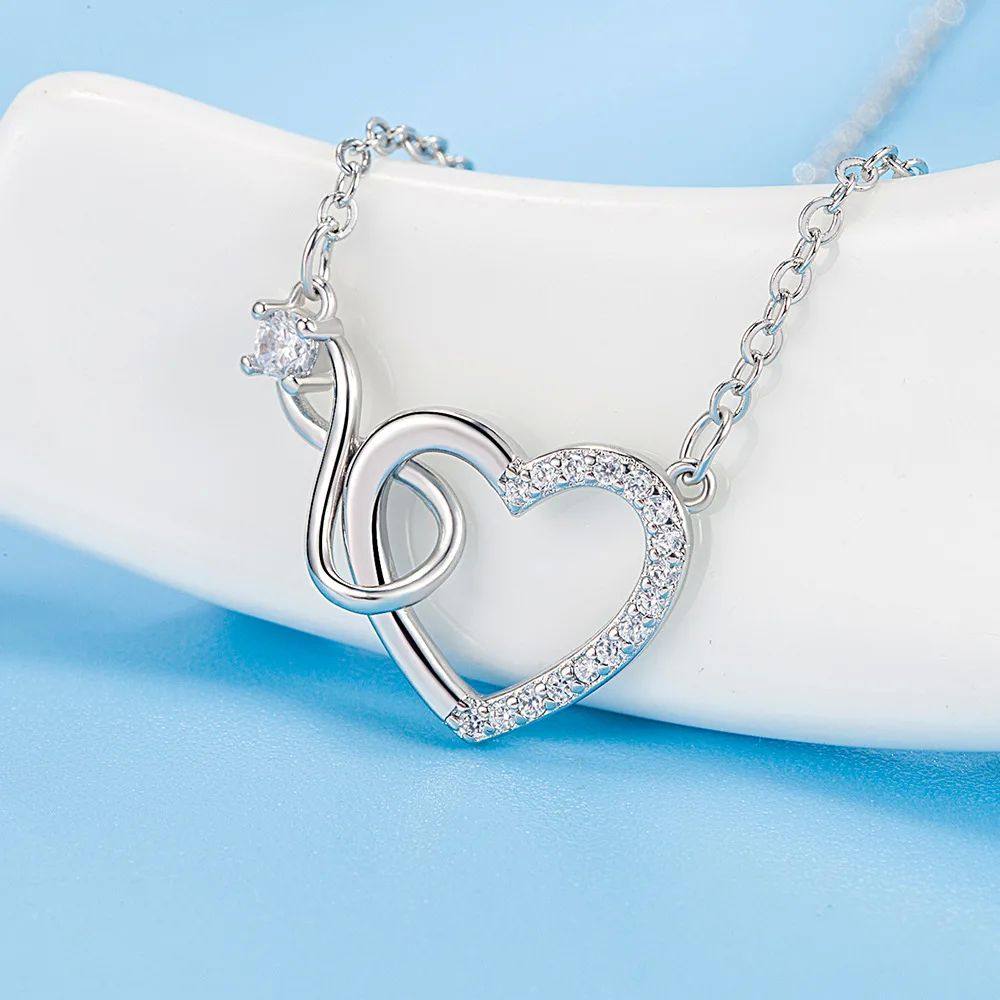 Collier Cœurs Entrelacés · Zircon Argenté