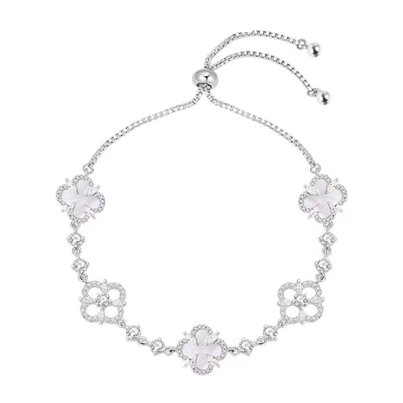Bracelet Fleur Rose · Quatre Pétales