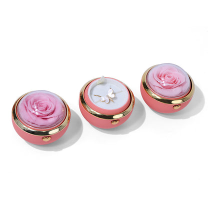 Rotating ring necklace box